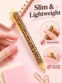 5PCS Fashion Leopard Print Retractable Ballpoint Pens, Yellow Transparent Clip Design, Lightweight And Portable, Personalized Animal Pattern Printed Writing Pens, Suitable For Students, Office, School, Journaling And Daily Writing Supplies. - Sets - View 7