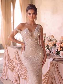 Glamorous Women's Sleeveless Cold Shoulder Sequin Mermaid Dress, Elaborate Long Formal Gown With Beaded Fringe And Zipper For Special Occasions - Apricot - View 4