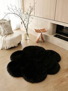 1pc Minimalist Black Petal Cloud Shaped Plush Rug, Soft And Comfortable Bedroom Bedside Mat, Warm Plush Pad For Winter, Cool Tone Premium Feel, Hand-Cut With 1-5cm Error, Suitable For Daily, Christmas, New Year And Other Holidays, Bathroom Mat, Bathroom Rug, Bedside Rug, Floor Mat, Home Decor, Home Decor, Area Rug, Bedroom Rug, Washable Rug - Black - View 2