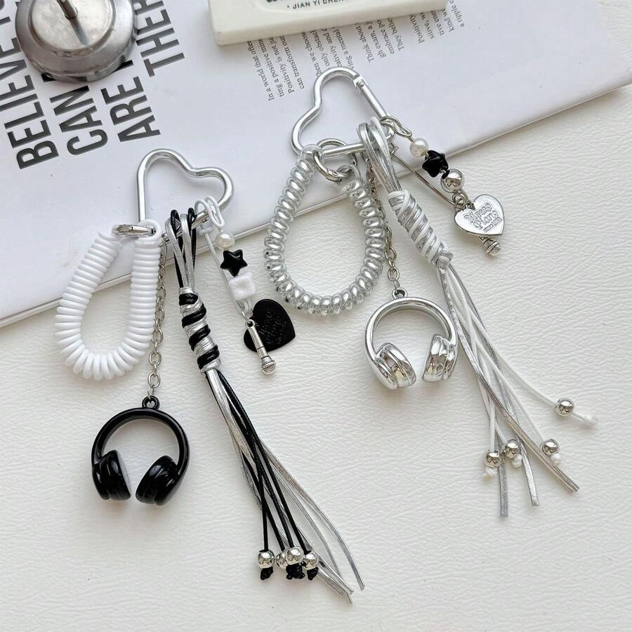 Korean Style Beaded Heart Keychain, Mini Earphone Shaped Pendant, Tassel Woven Bag Charm, Fashionable Versatile Backpack Decoration - Multicolor - View 1