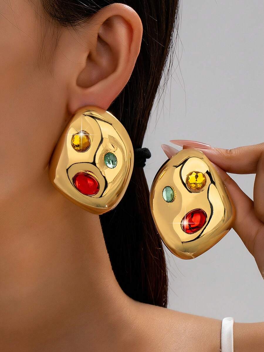1對不對稱時尚金屬吊墜耳環，歐美復古優雅女款耳釘 - 金黃色 - 查看 1