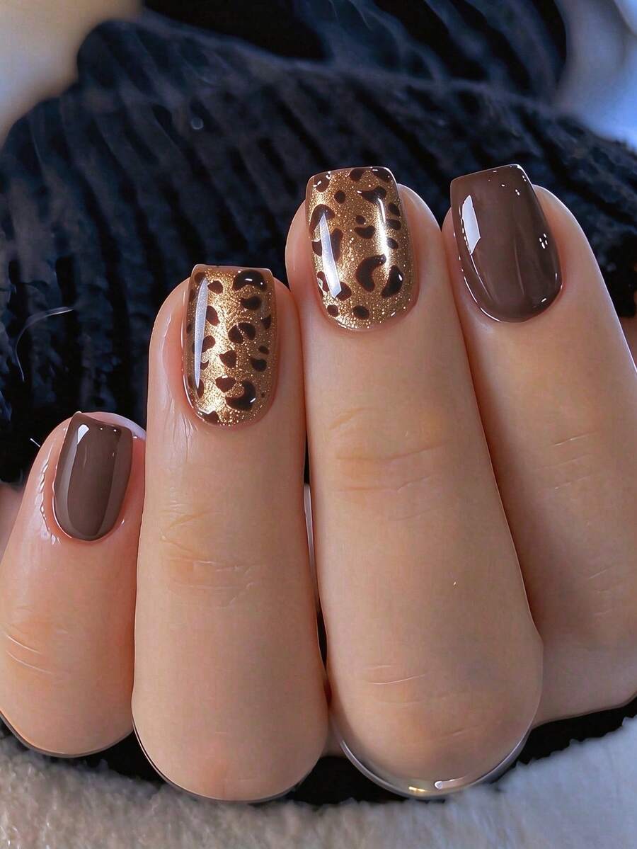 24pcs Rectangular Artificial Nails, Minimalist Elegant Brown Spotted Silver Glitter Caramel Brown Nails, Fashion Leopard Print Fake Nails, Full Coverage Fake Nails, Suitable For Women And Girls. Includes 1 Adhesive Sheet And 1 Mini Nail File, Jelly Gel, Randomly Shipped. - Brown - View 1