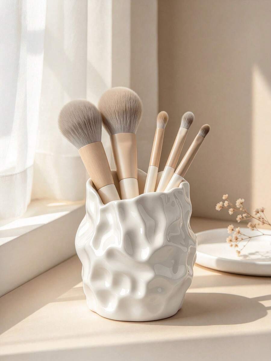 1pc Aesthetic Wavy Edge Makeup Brush Holder, Crinkled Texture Design Desktop Organizer, Large Capacity Storage Cup For Vanity Table Countertop, Multipurpose Pen Pot & Cosmetic Tools Container For Bedroom Bathroom Decor - Multicolor - View 1