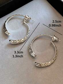 1 Pair Fashionable Personalized Curved Line Textured Earrings Suitable For Women's Casual Daily Commute Wear - Silver - View 3