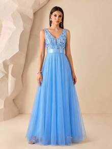 XUCTHHC Elegant Sequin Embroidered Mesh V-Neck Sleeveless A-Line Blue Bridesmaid Dress, Suitable For Prom, Party, Wedding Guest, Holiday, Autumn/Winter - Baby Blue - View 2