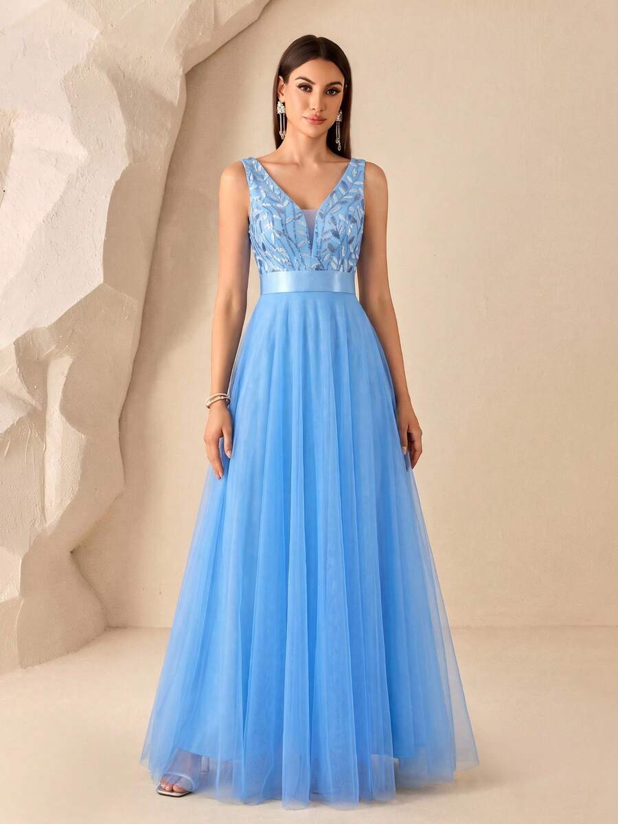 XUCTHHC Elegant Sequin Embroidered Mesh V-Neck Sleeveless A-Line Blue Bridesmaid Dress, Suitable For Prom, Party, Wedding Guest, Holiday, Autumn/Winter