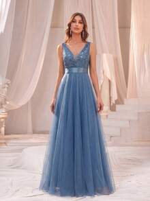 XUCTHHC Elegant Sequin Embroidery & Mesh V-Neck Sleeveless A-Line Evening Gown, Suitable For Prom, Party, Wedding Guest, Holiday, Autumn/Winter - Dusty Blue - View 12