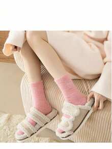 Fluffy Thickened Fleece Floor Socks For Autumn/Winter, Warm Mink-Style Mid-Calf Sleep Socks For Women - Multicolor - View 4