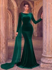 Side Drape Mermaid Hem Velvet Formal Dress - Dark Green - View 1