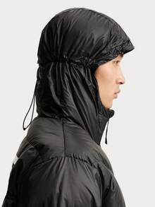 Nike Jaket Olahraga Pria Lengan Panjang Berkerudung dengan Resleting - Hitam - View 4