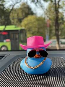 1 Buah Bebek Biru Kuning Lucu dengan Topi Merah Muda untuk Dekorasi Sepeda, Dekorasi Mobil, Hadiah untuk Pengemudi Pemula, Hadiah Festival - Topi koboi merah muda dan bebek biru - View 7