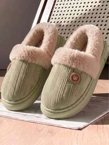 New Full-Coverage Bear Plush Slippers Couple Style, Thermal Lined Thickened Indoor Slippers, Warm And Comfortable For Winter, Suitable For Outdoor Wear, Fuzzy Slippers - Green - View 1