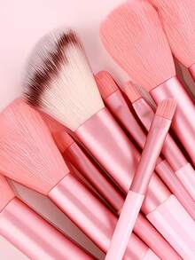 1 Set Complete High-Quality Professional Makeup Brushes, Including 13 Makeup Brushes + 1 Makeup Sponge + 2 Round Brushes + 1 Storage Bag. Soft And Fluffy Foundation Brushes, Contour Brushes, Perfect Gift To Meet Girls' Beauty Needs - Multicolor - View 4