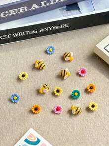 15pcs/Set Colorful Small Bee & Flower Shape Drawing Pins, Suitable For Cork Board, Photo Wall, Whiteboard, Notice Board Back To School,Back To School,School Supplies - Multicolor - View 5