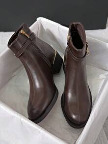 Vintage Flat Chelsea Ankle Boots For Women, Low Heel, Versatile Spring/Autumn Boots With Back Zipper - Brown - View 2