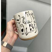 Mug Keramik Bergambar Kucing Lucu dengan Glasir Bawah yang Dilukis Tangan, Cocok untuk Sarapan dan Bubur Oat, Gaya Pasangan, Aman untuk Microwave, Perlengkapan Penting untuk Kembali ke Sekolah - Hitam dan Putih - View 1