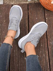 Women Round Toe Knit Mesh Casual Shoes, Solid Color Daily Wear Sneakers - Grey - View 4