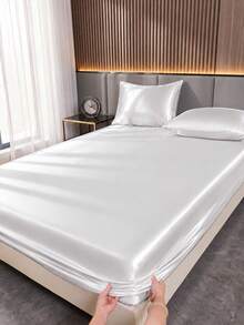 1pc White Satin Fitted Sheet, Ultra Soft Mattress Protector, Bed Cover, Home Decor, Comfortable Home Textiles, Bedding, Room Decoration, Deep Pocket, Skin-Friendly And Breathable, Suitable For Twin/Full/Queen/King Size Beds, All Season, Machine Washable, Pillowcase Not Included - White - View 2
