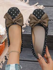 Women's Bowknot Polka Dot Print Square Toe Low Vamp Low Heel Daily Flat Shoes - Black - View 2