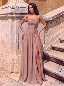 Cold Shoulder Bandeau Waist-Cinching Fitted Corset A-Line Maxi Dress With High Slit Flowy Hem, Flattering Curves, Suitable For Photography - Khaki - View 5