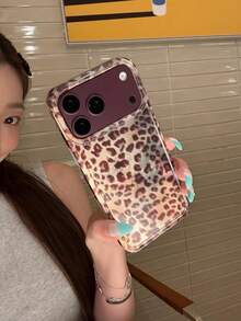 秋冬復古黑棕玳瑁箔紋手機殼，適用 16 Pro Max、Apple 15、14、12 Pro、13 Pro Max，軟殼全包防震保護殼，女款，產品顯示顏色在不同角度下可能略有差異 - 銀底棕豹紋 - 查看 4