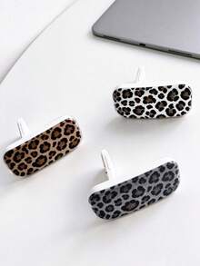 1 PIECE Personalized Leopard Print Spring Mechanical Phone Case Pull-Out Stand Adhesive Type, Portable Extendable Pull-Out Phone Stand, Lightweight Portable Phone Support, Suitable For Home Office, Outdoor Travel, Atmosphere, Festival Gifts, Small Gifts For Occasions, Compatible With IPhone 11, 12, 13, 14, 15, 16, 17, 18, Pro Max - Multicolor - View 1