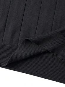 كنزة بولو محبوكة مضلعة للرجال، سوداء بياقة طائرة على شكل حرف V، أكمام طويلة، كاجوال، ملابس داخلية للطبقات، خريف/شتاء - الأسود - مشاهدة 10