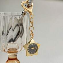 1pc Women's Creative Star-Shaped Watch Head Heart-Shaped Clasp Unique Niche Quartz Pendant Watch Keychain Suitable For Bag Hanging - Black - View 6