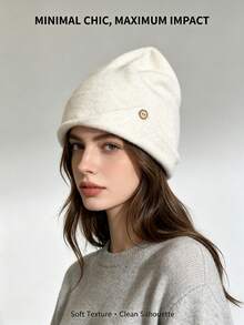 New One-Side Vintage Button Design Knitted Hat For Women, Autumn/Winter New Style, Face-Slimming Warm Korean-Style Beanie - Multiple Styles - View 6