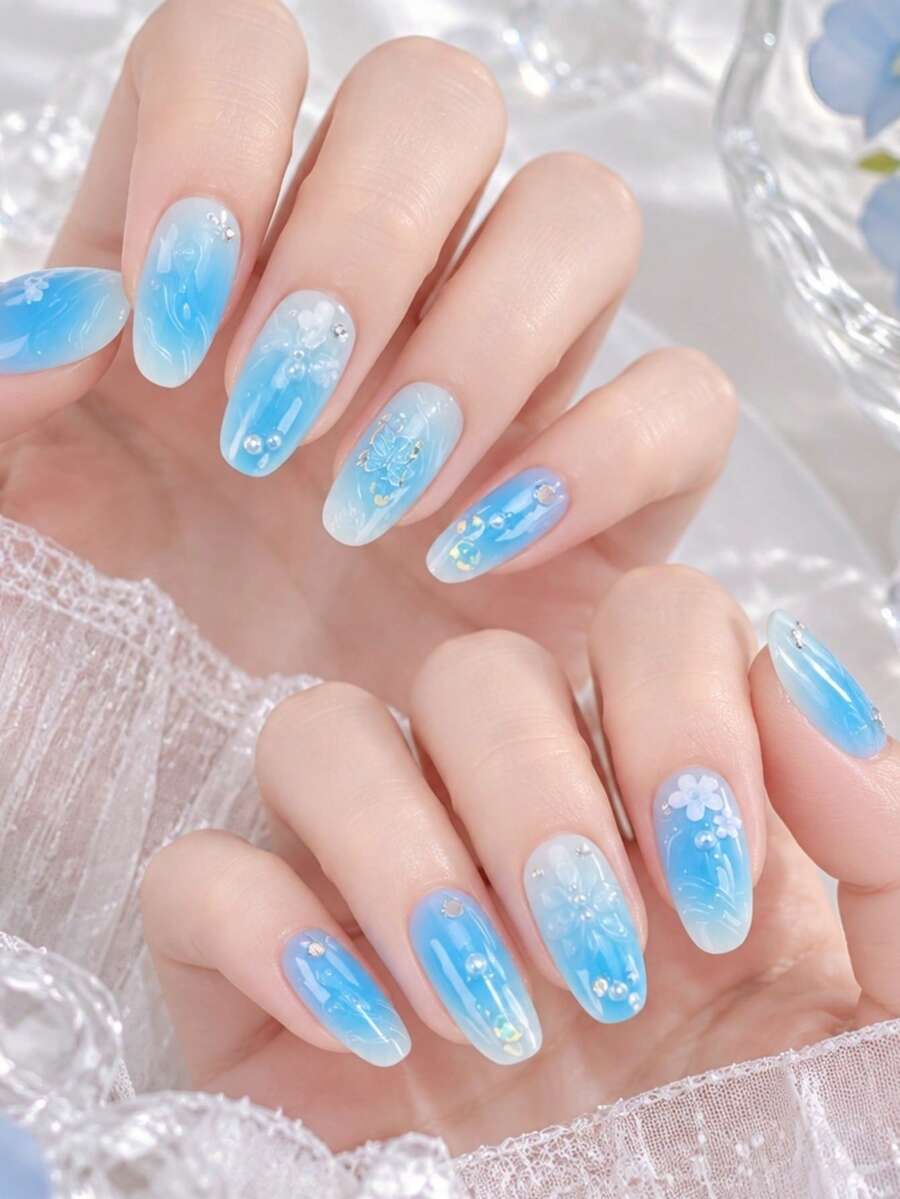30片中長杏仁形穿戴甲,快速佩戴,冰藍漸層大理石紋理搭配3D蝴蝶,含珍珠,附果凍膠與指甲锉,時尚秋季美甲,秋季美甲必備用品 - 彩色 - 查看 1