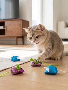 2pcs Shiny Foil Mouse Shape Cat Toy, Interactive Bite‑Resistant Kitten Chew Toy With Long Tail, Fun Playing Toy For Indoor Cats - View 7