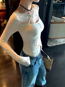 Women's Minimalist Sexy Style Autumn Solid Color Top, Cross Hollow Lace Long Sleeve Slim Fit Base Layer, Suitable For Outings, Vacations, Cafes, Parties - White - View 8