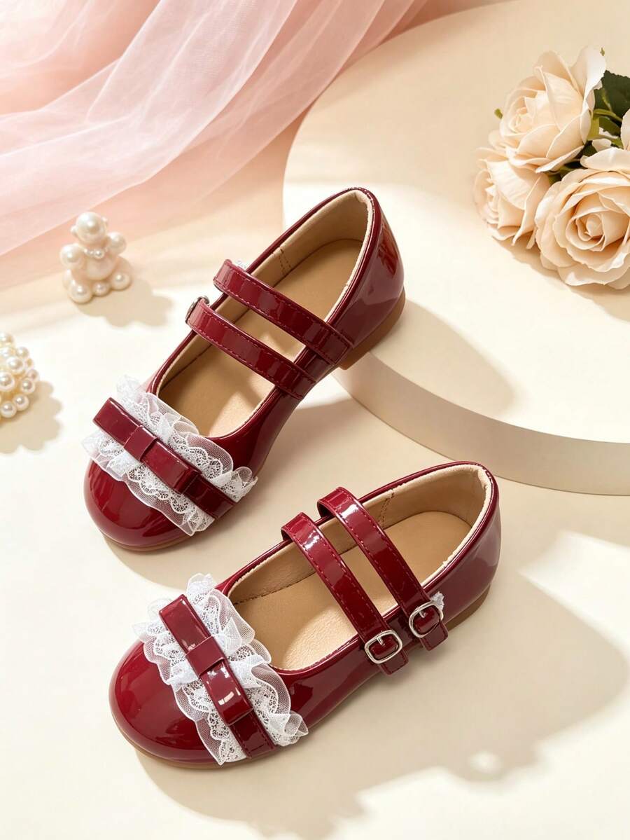 Sepatu Kulit Datar Anak Perempuan Berwarna Merah dengan Pita Renda, Sepatu Mary Jane Putri Manis dengan Dua Tali, Sol Lembut, dan Ujung Bulat. - Merah - View 1