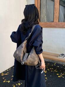 Vintage Distressed Wasteland Style Rivet Commuter Fashion Shoulder Crossbody Tote - Brown - View 4