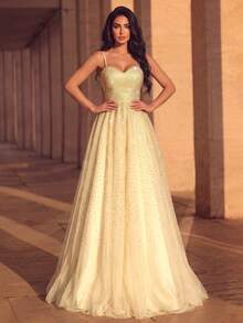 Elegant Strapless Beaded Top Layered Tulle Ruffle Long Dress With Sheer Train, Suitable For Photography, Beach Vacation, Resort, Evening Party - Champagne - View 5