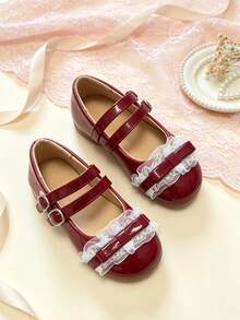 Sepatu Kulit Datar Anak Perempuan Berwarna Merah dengan Pita Renda, Sepatu Mary Jane Putri Manis dengan Dua Tali, Sol Lembut, dan Ujung Bulat. - Merah - View 2