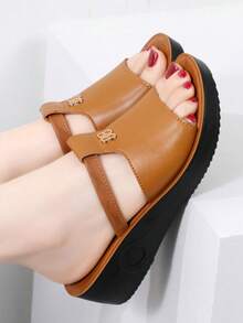 Summer New Women's Lightweight Wedge Heel Thick Sole Sandals, Mid-Heel Height-Increasing Slippers, High-Heel Slides Suitable For Outdoor Wear - Brown - View 3
