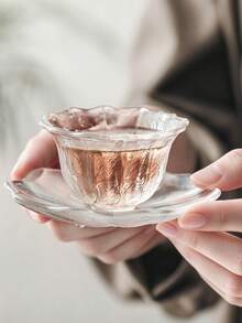 1 Set Exquisite High-Value Practical Textured Matte Crystal Petal Glass Tea Cup & Saucer Tea Set, Tea Ceremony Tea Ware, Home Decor, Suitable For Tea Tasting, Leisure, Daily Use, Unique Asymmetric Elegant Design, Holiday Gift, Christmas Gift - Multicolor - View 6