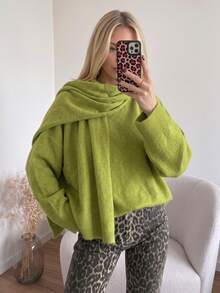 Women's Autumn/Winter Solid Color Simple Knitted Sweater Set With Scarf, A Stylish And Elegant Sweater Set. - Green - View 3
