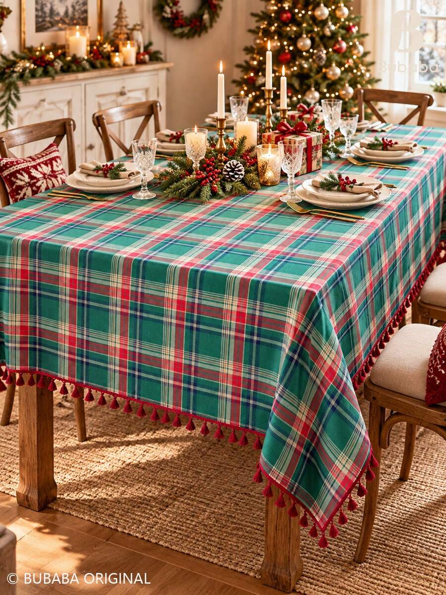 1 chiếc khăn trải bàn hình chữ nhật họa tiết kẻ caro tartan Giáng Sinh phong cách vintage với tua rua đỏ, phối màu đỏ, xanh lá và xanh navy, phong cách mộc mạc farmhouse, dùng trang trí bàn ăn cho bữa tối Giáng Sinh, tiệc lễ hội, nhà bếp và sử dụng hàng ngày - màu xanh lá - Xem 1
