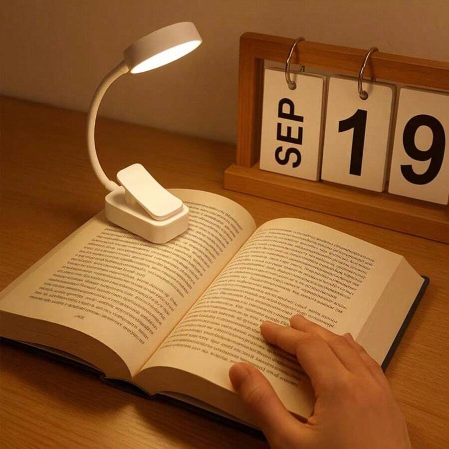 4/2/1pc Adjustable Brightness Clip-On Book Light - Portable Minimalist White LED Reading Light, Suitable For Bed, Desk, Travel - Perfect For Books, Tablets, Phones - Ideal For Study, Work, Night Use, Learning Aid, Modern Design, Lightweight Design, Portable Light (Battery Not Included) - White Reading Lamp - View 1