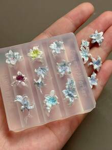 1pc Lily Flower Nail Art Mold, Exquisite Cool Style 3D Carved Silicone Mold For Press-On Nails And Accessories - Clear - View 2