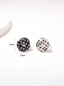 2pcs/Set Fashionable Minimalist Personalized Cute Casual Style Black & White Polka Dot Design Rings, Unisex Couple Style - Black and White - View 6
