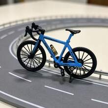 1PC Realistic Mini Alloy Bicycle, Carefully Restored Racing Road Bike Model, Realistic Road Bike Model, Alloy Body, Smooth Rolling Wheels, Creative Collectible Gift, Desktop Ornament, Unique Birthday Gift For Classmates, Friends And Boyfriend - Multicolor - View 9