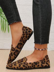 1 Pair Women's Leopard Print Faux Suede Slip-On Soft Sole Non-Slip Pointed Toe Loafers, Fashionable Daily Autumn Holiday Style - Brown - View 6