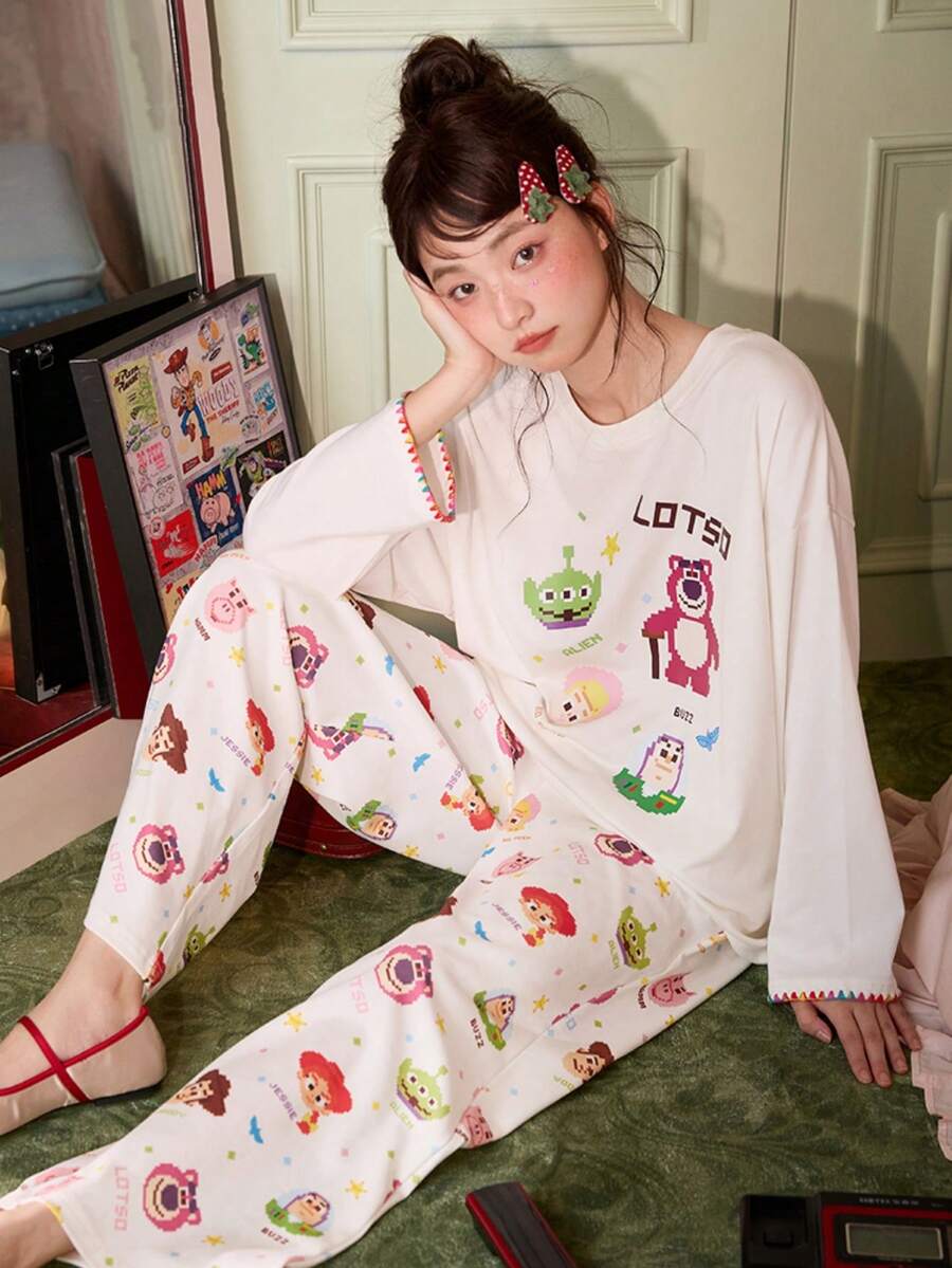 Gongdie Disney Women's Cartoon Print Long Sleeve Top And Pants Pajama Set - White - View 1