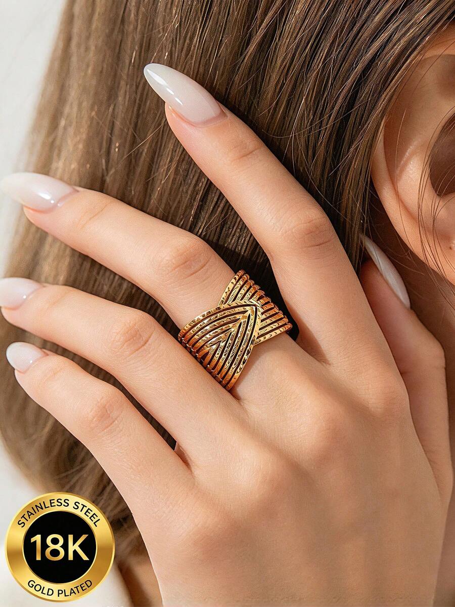 MONALLY 18K guldbelagd öppen justerbar korsring i rostfritt stål för kvinnor, bred geometrisk cuffring med hamrad textur, smycke för fingret, present - öppen ring - Visa 1