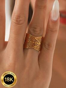 MONALLY 18K guldbelagd öppen justerbar korsring i rostfritt stål för kvinnor, bred geometrisk cuffring med hamrad textur, smycke för fingret, present - öppen ring - Visa 2