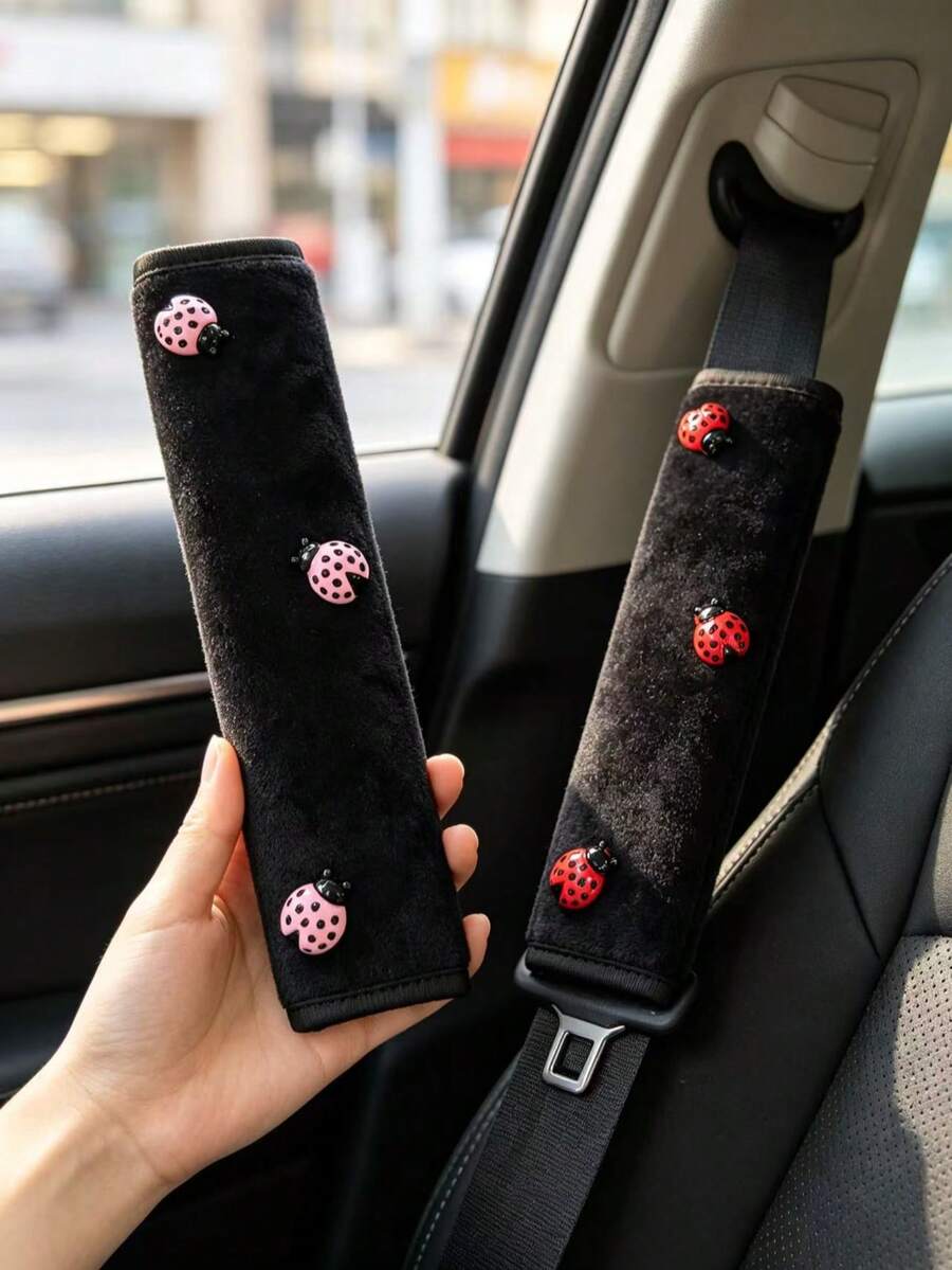 Cute Ladybug 3D Decorative Car Seat Belt Shoulder Cover, Soft Plush Car Shoulder Strap Protector, Car Interior Decoration Accessory - Ladybug - View 1