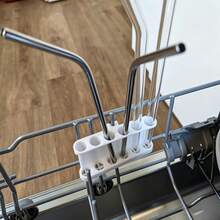 Dishwasher Straw Holder, Suitable For Straws With Diameter Within 11mm, Bottom Cross-Shaped Anti-Drop Hole, Can Fix Multiple Sizes Of Straws, Simple Dishwasher Basket Holder, Kitchen Utensil Cleaning And Storage Accessory - Multicolor - View 2